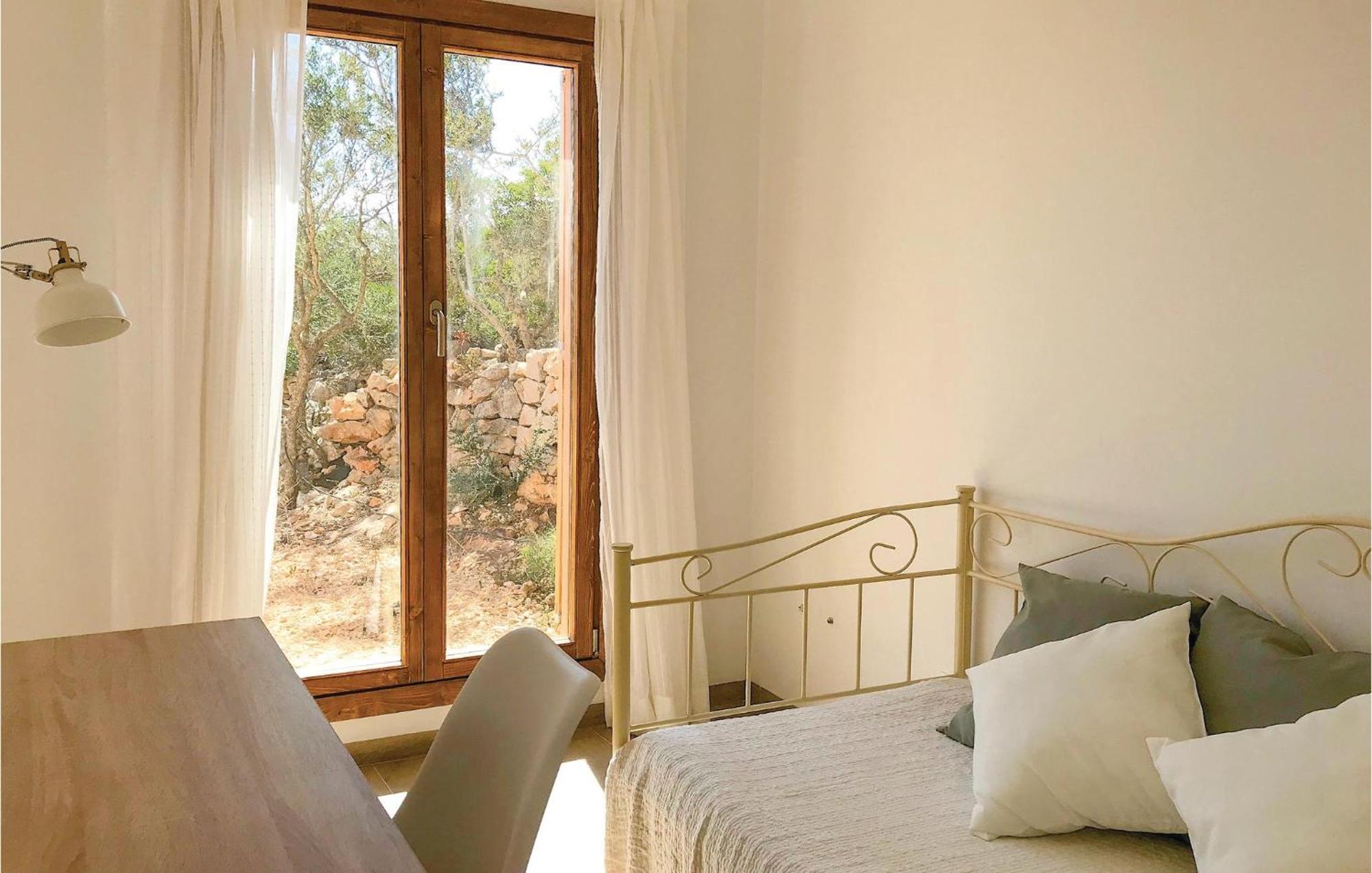 Сasa de vacaciones Awesome In Son Carrio With Kitchenette